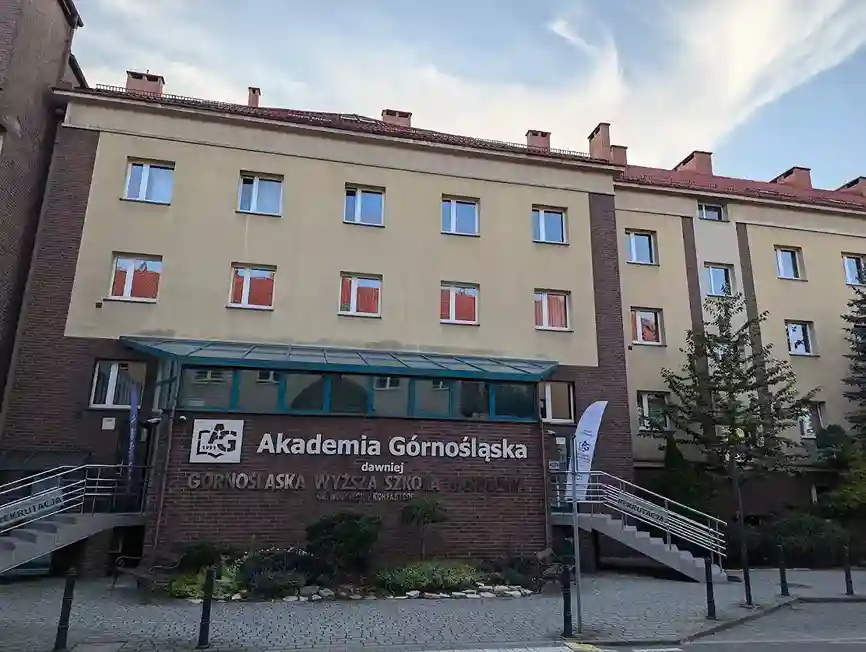 Naklejki kolekcjonerskie na legitymację studencką – Akademia Górnośląska w Katowicach