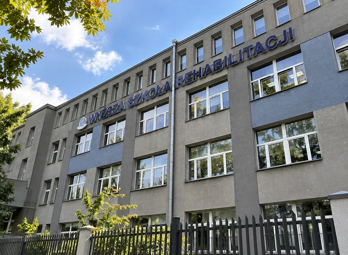 Akademia Medyczna Nauk Stosowanych i Holistycznych – dawniej Wyższa Szkoła Rehabilitacji – naklejki na legitymację studencką i hologramy kolekcjonerskie