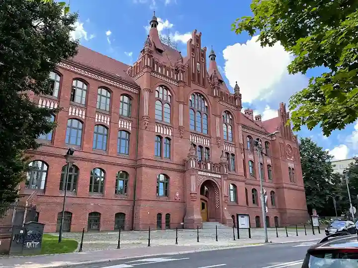 Naklejki kolekcjonerskie na legitymację studencką – Akademia Muzyczna im. Karola Szymanowskiego w Katowicach