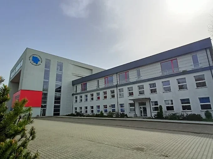 Budynek Akademii Śląskiej – hologramy kolekcjonerskie i naklejki na legitymację studencką | hologramykolekcjonerskie24.com