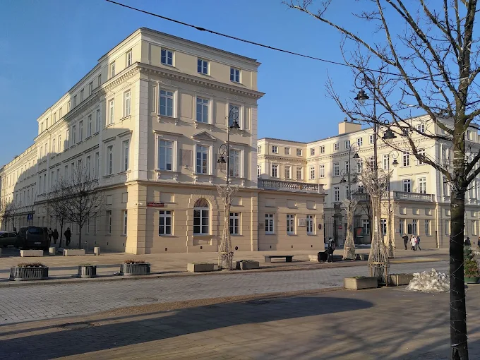 Akademia Sztuk Pięknych w Warszawie – naklejka do legitymacji studenckiej i hologram kolekcjonerski