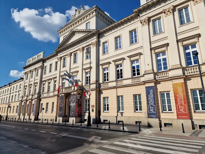 Akademia Teatralna w Warszawie – naklejki na legitymację studencką i hologramy kolekcjonerskie