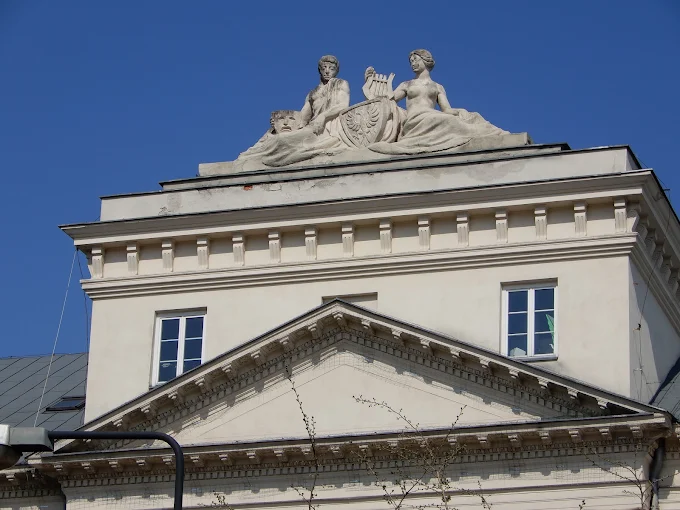 Akademia Teatralna w Warszawie (AT Zelwerowicza Warszawa) – hologramy do legitymacji i naklejki studenckie