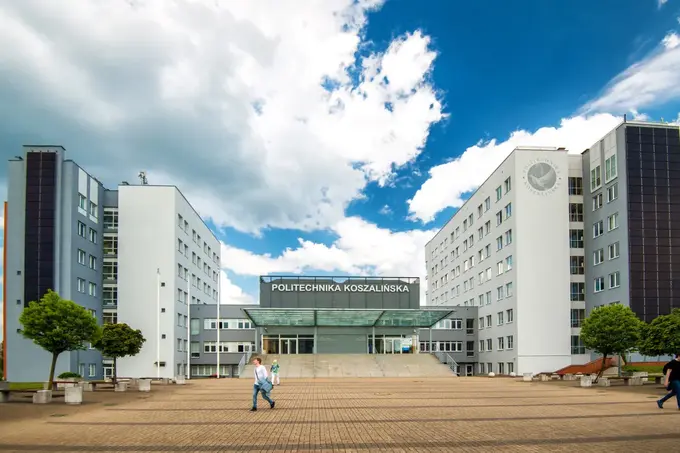 Główny budynek Politechniki Koszalińskiej – hologramy na legitymację doktorancką