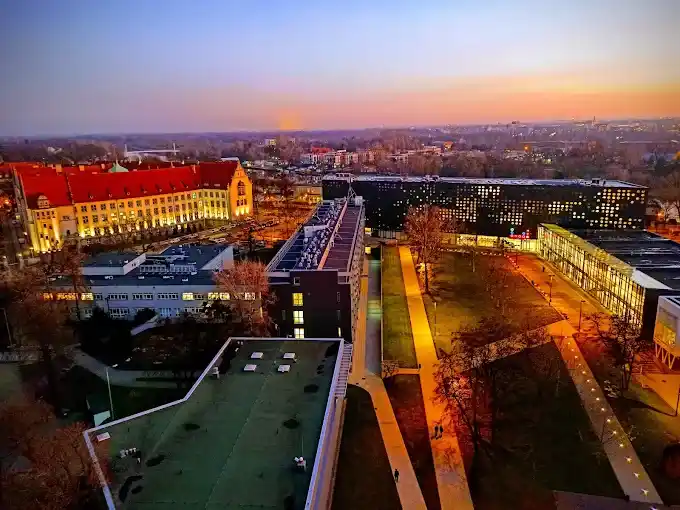 Kampus Politechniki Wrocławskiej – naklejki do legitymacji studenckiej