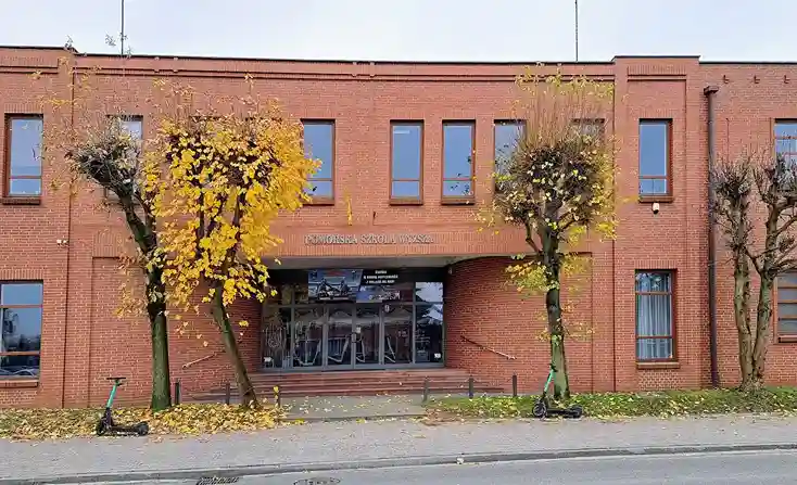 Naklejki kolekcjonerskie na legitymację studencką i doktorancką PSW – Pomorska Szkoła Wyższa
