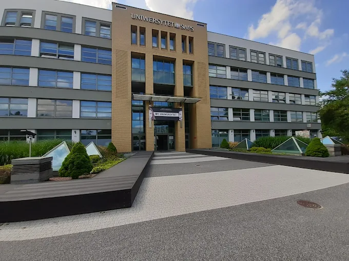 Uniwersytet SWPS w Warszawie – hologramy kolekcjonerskie i naklejki do legitymacji studenckiej