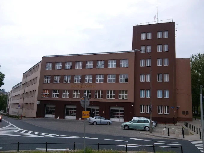 Budynek Akademii Pożarniczej – naklejki na legitymację studencką i hologramy kolekcjonerskie
