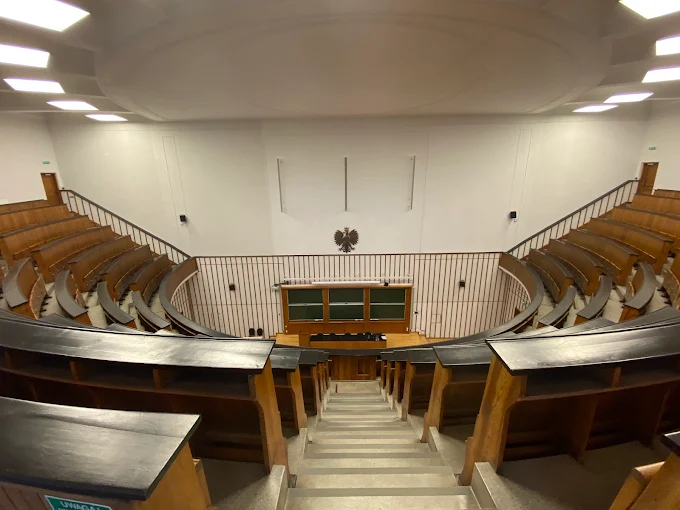 Aula wykładowa SGH – naklejki na legitymację studencką
