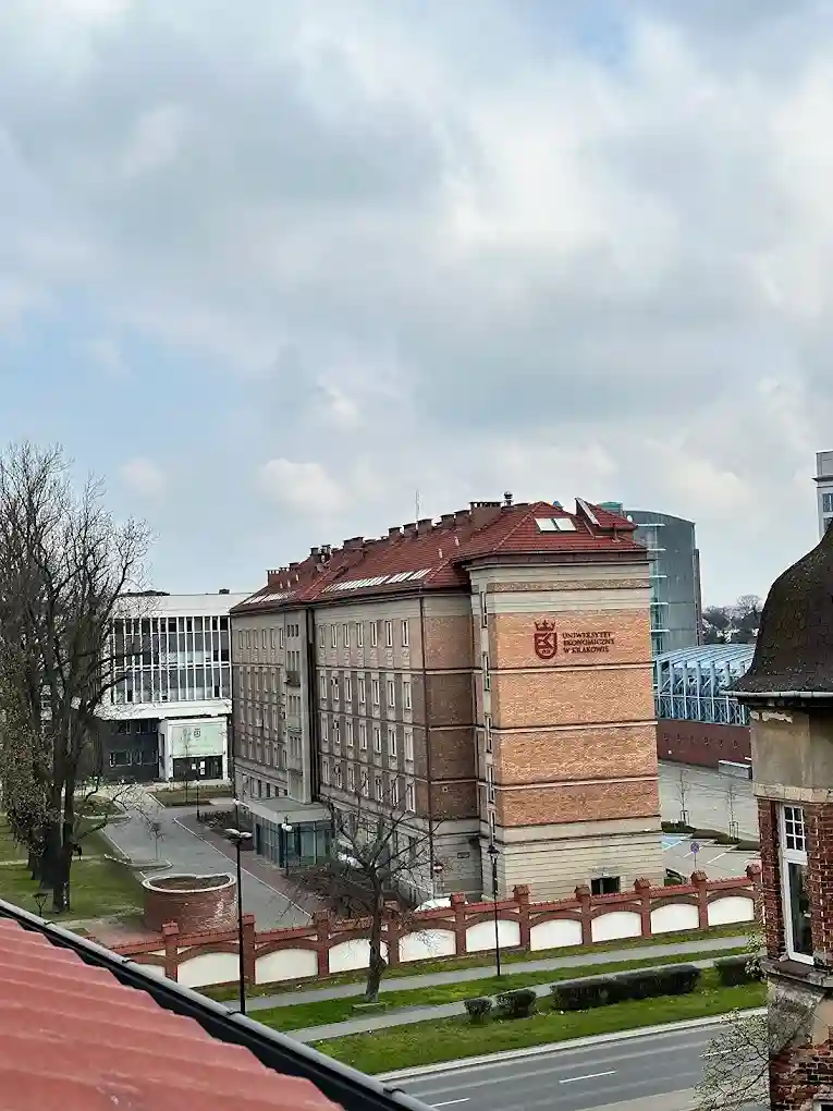 Kampus Uniwersytetu Ekonomicznego w Krakowie – hologramy na legitymację doktorancką UEK i naklejki kolekcjonerskie