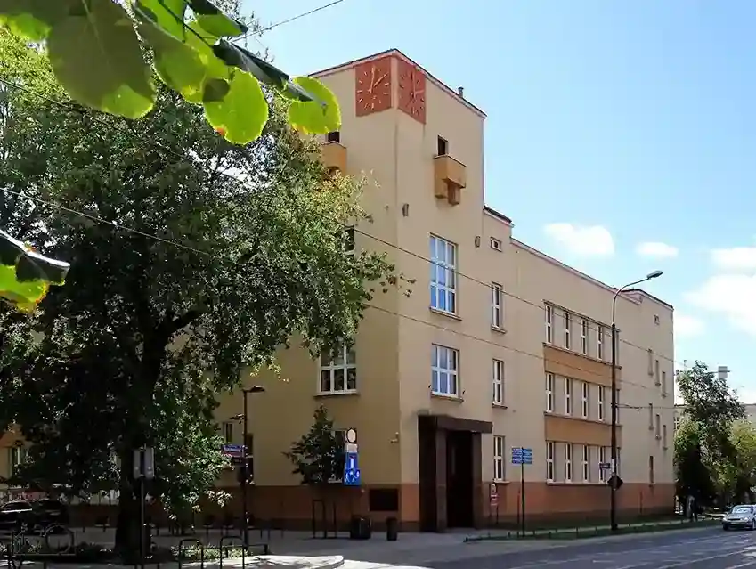Budynek Uniwersytetu Łódzkiego – hologramy do legitymacji studenckiej i doktoranckiej