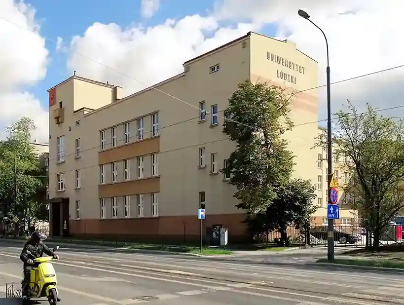 Budynek Uniwersytetu Łódzkiego – naklejki na legitymacje studenckie i doktoranckie