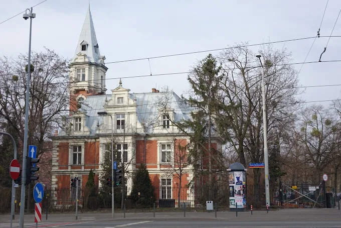 Uniwersytet Medyczny we Wrocławiu (UMW) – naklejki na legitymację studencką
