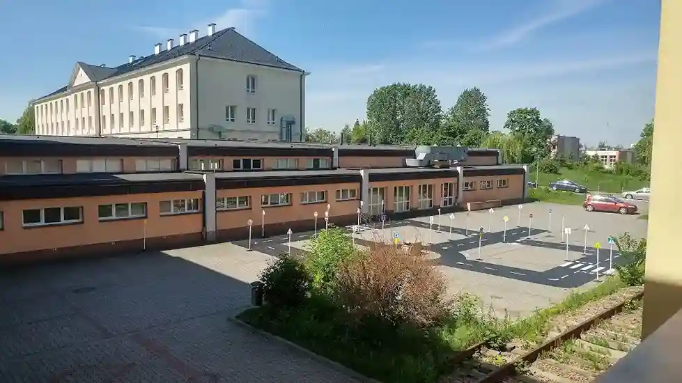 Kampus Uniwersytetu Radomskiego im. Kazimierza Pułaskiego – hologramy na legitymację doktorancką i naklejki studenckie