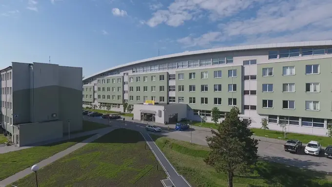 Kompleks budynków Uniwersytetu Bielsko-Bialskiego – hologramy na legitymację doktorancką UBB
